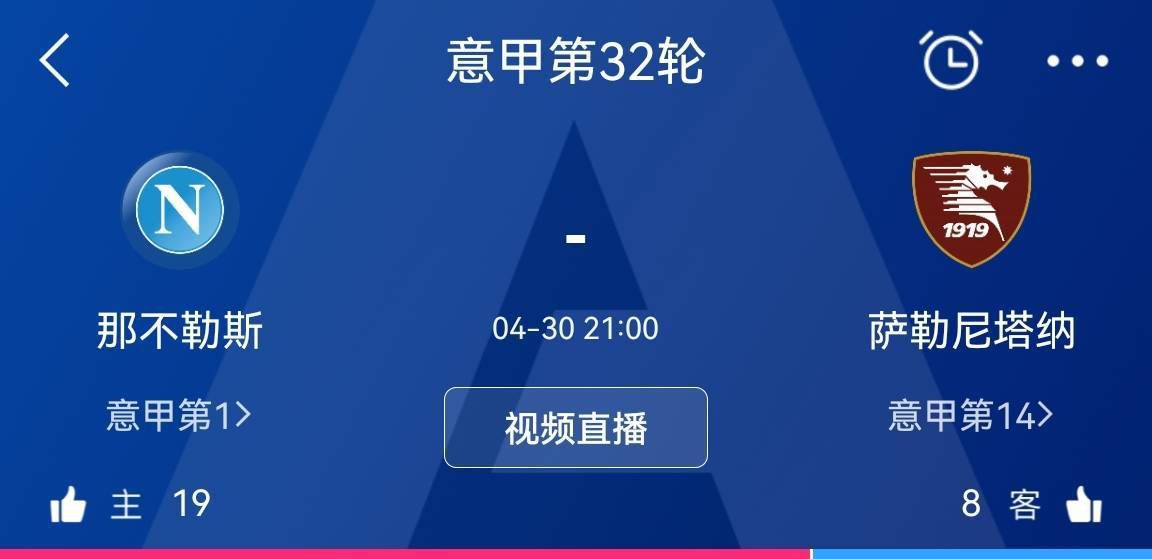 股票掮客人麦克在中国出差时代心脏病突发，被送进病院急救。一年后，他约请救命恩人，来自中国的大夫林亮、罗兰佳耦到他新买的丛林别墅度假。一伙劫匪劫持了警局的囚车，救出了制毒师维克多，差人牺牲前打穿了劫匪汽车的油箱。为了与策应的车获得联系，他们闯进了麦克的丛林别墅。麦克在与匪徒坚持中惨遭杀戮。目击老友被杀、老婆蒙受侮辱，一贯以救报酬本分的林亮血性被激起，他举刀冲向匪首杰克，却反被职业杀名片中了胸膛。所有人都以为他已死了，只有他的老婆没有抛却。命悬一线的林亮操纵专业的医学常识让本身的生命与时候竞走，为了解救